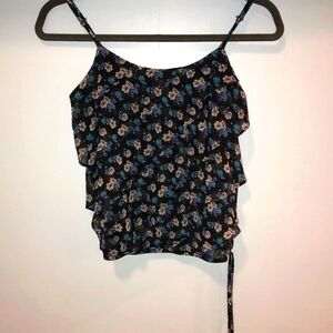 American Eagle outfitters size XS ruffle floral top